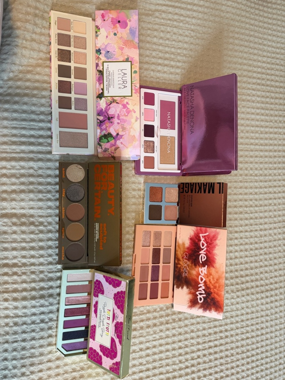 Assorted Women’s Eyeshadow Palettes - Mixed Pink, Purple & Neutral Shades